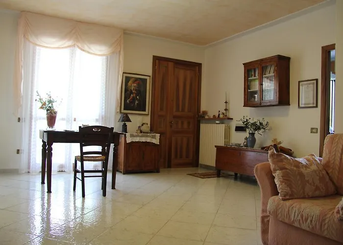 Oda ve Kahvaltı Valmarecchia 3*