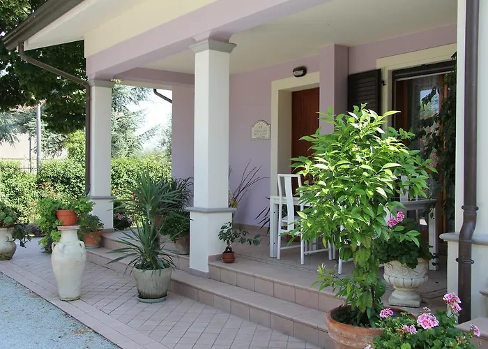 Valmarecchia Oda ve Kahvaltı 3*